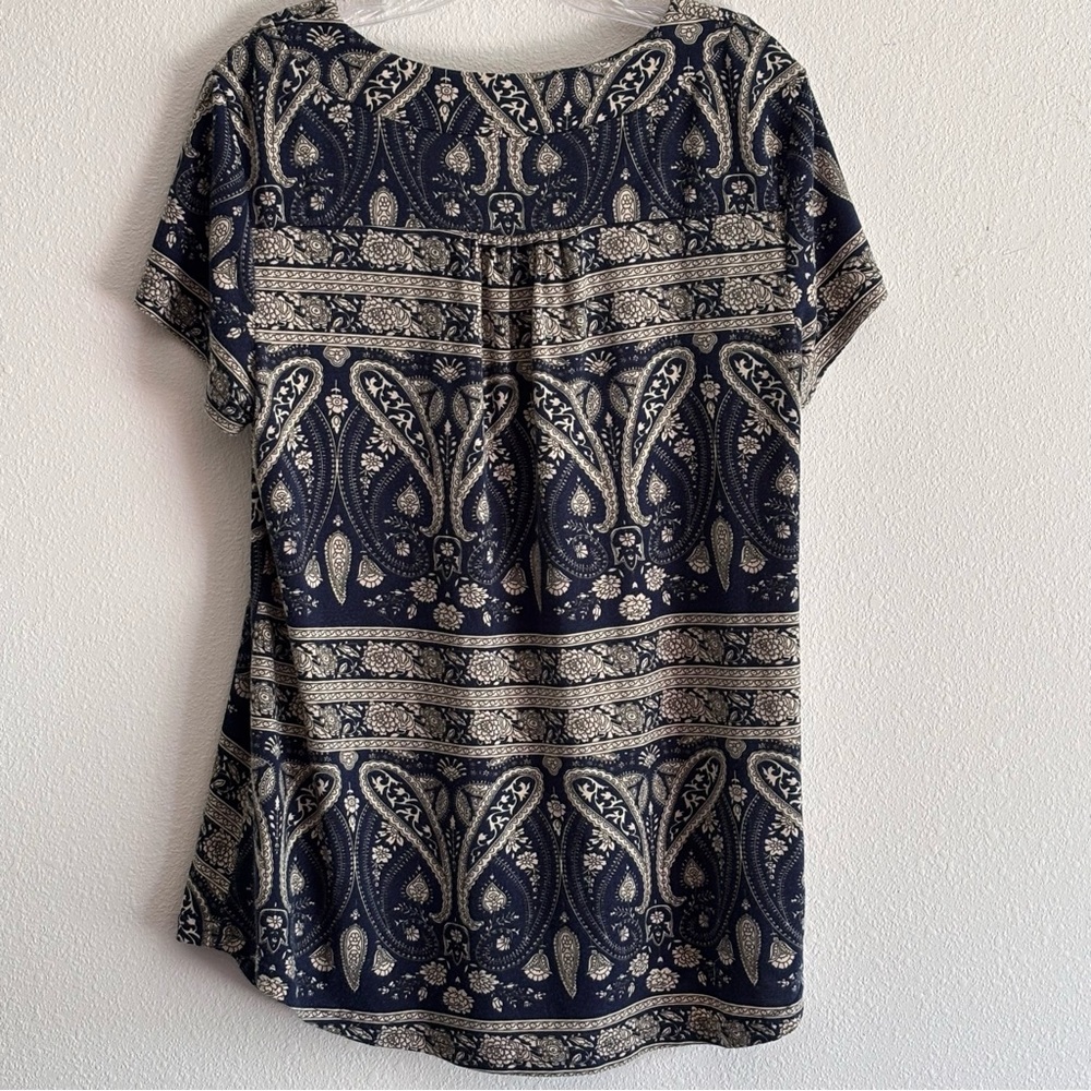 Vinmatto Women's Navy and Cream Patterned Women’s Top Size XL Short Sleeve EUC - Picture 7 of 8